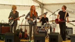 MonaLisa Twins on stage at Town Festival in Groß-Enzersdorf